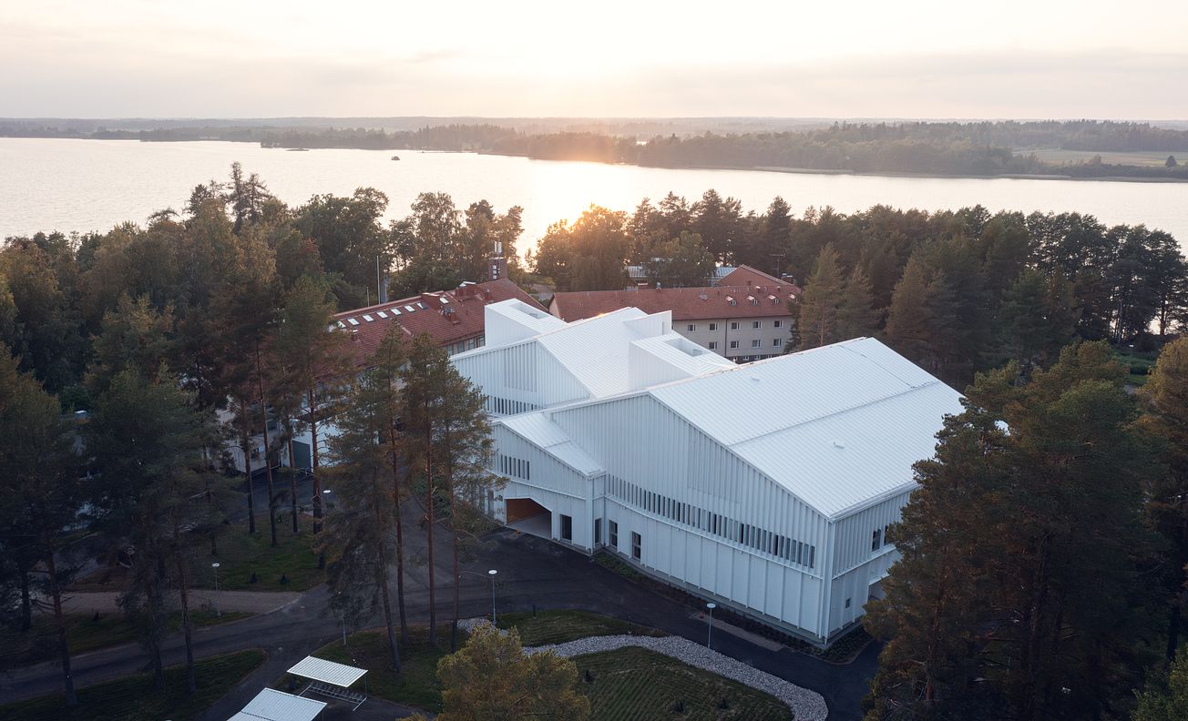 Lähihoitaja  on todellinen monitaituri