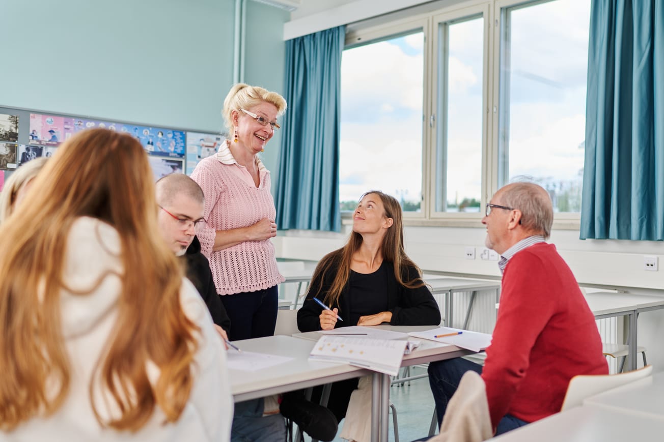 Töölön yhteiskoulun aikuislukio takaa joustavan opiskelun, oli tavoitteena yksittäinen kurssi tai koko tutkinto
