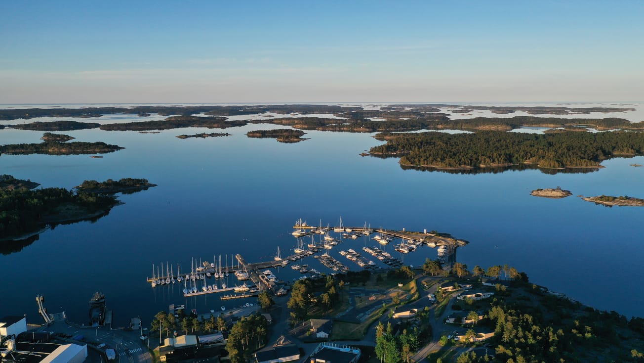 Kasnäs – Veneilijän unelmakohde saariston syleilyssä