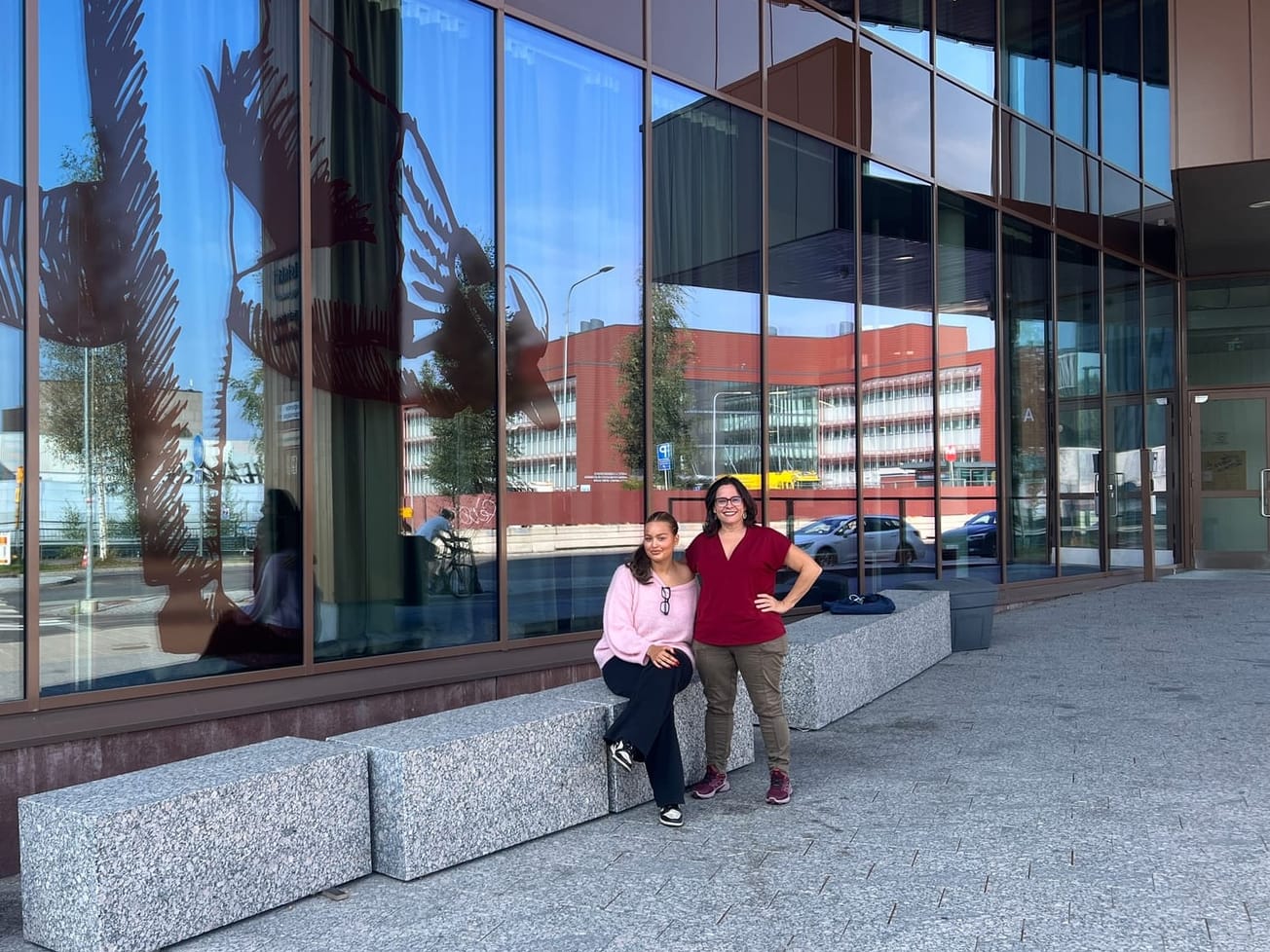 Helsingin kielilukio on silta elämään