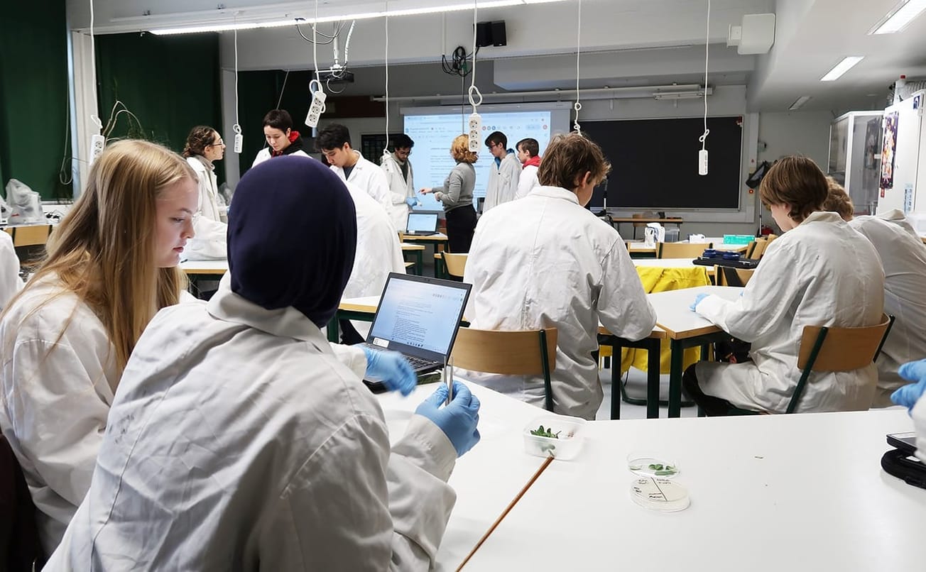 Monipuolista oppimista lukiossa