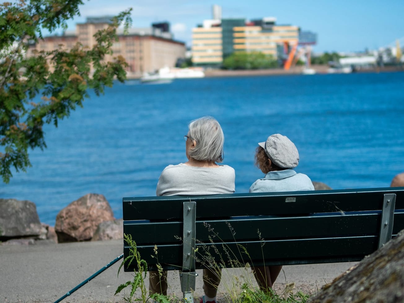 Uteliaisuus kantaa  Lauttasaaren senioritalossa  – Ritva, 90, elää omannäköistä arkea